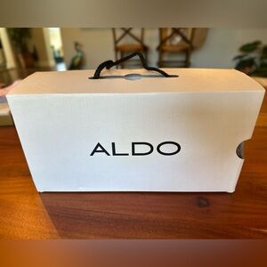 Aldo shoe boxes (qty:6)